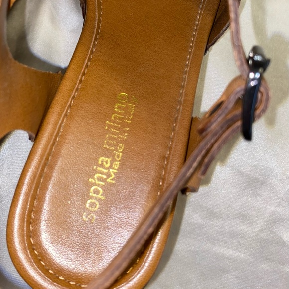 Size 7 (38) Women’s Brown Sandle - Picture 6 of 8